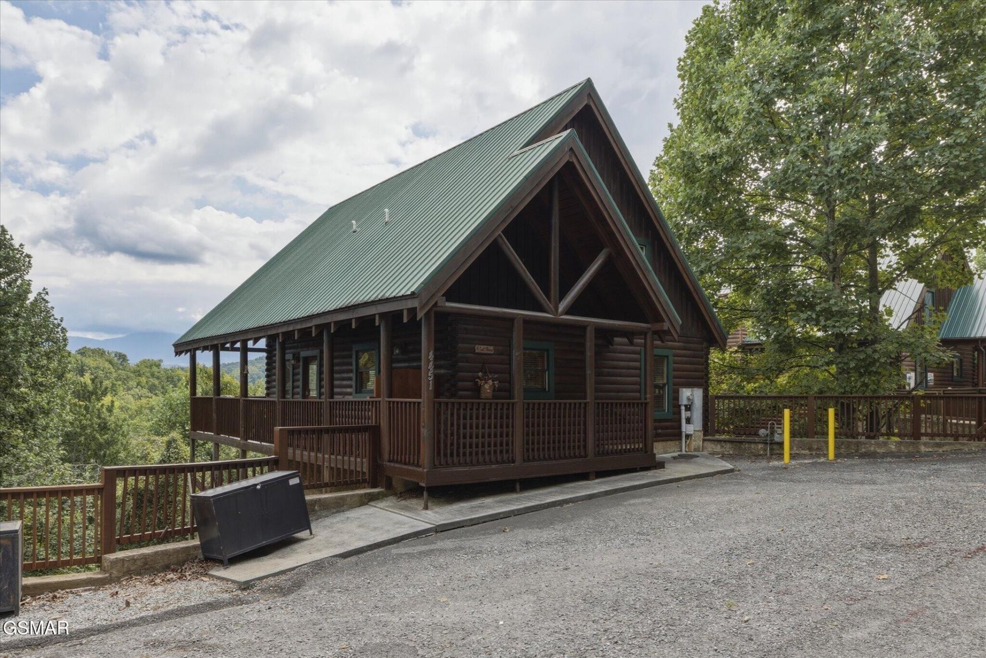 4451 Forest Vista Way, Pigeon Forge, TN 37863 Main Photo