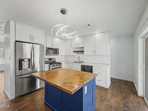 6836 N 33RD Drive, Phoenix, AZ 85017