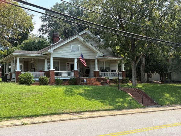 411 Morven Road , Wadesboro, NC 28170