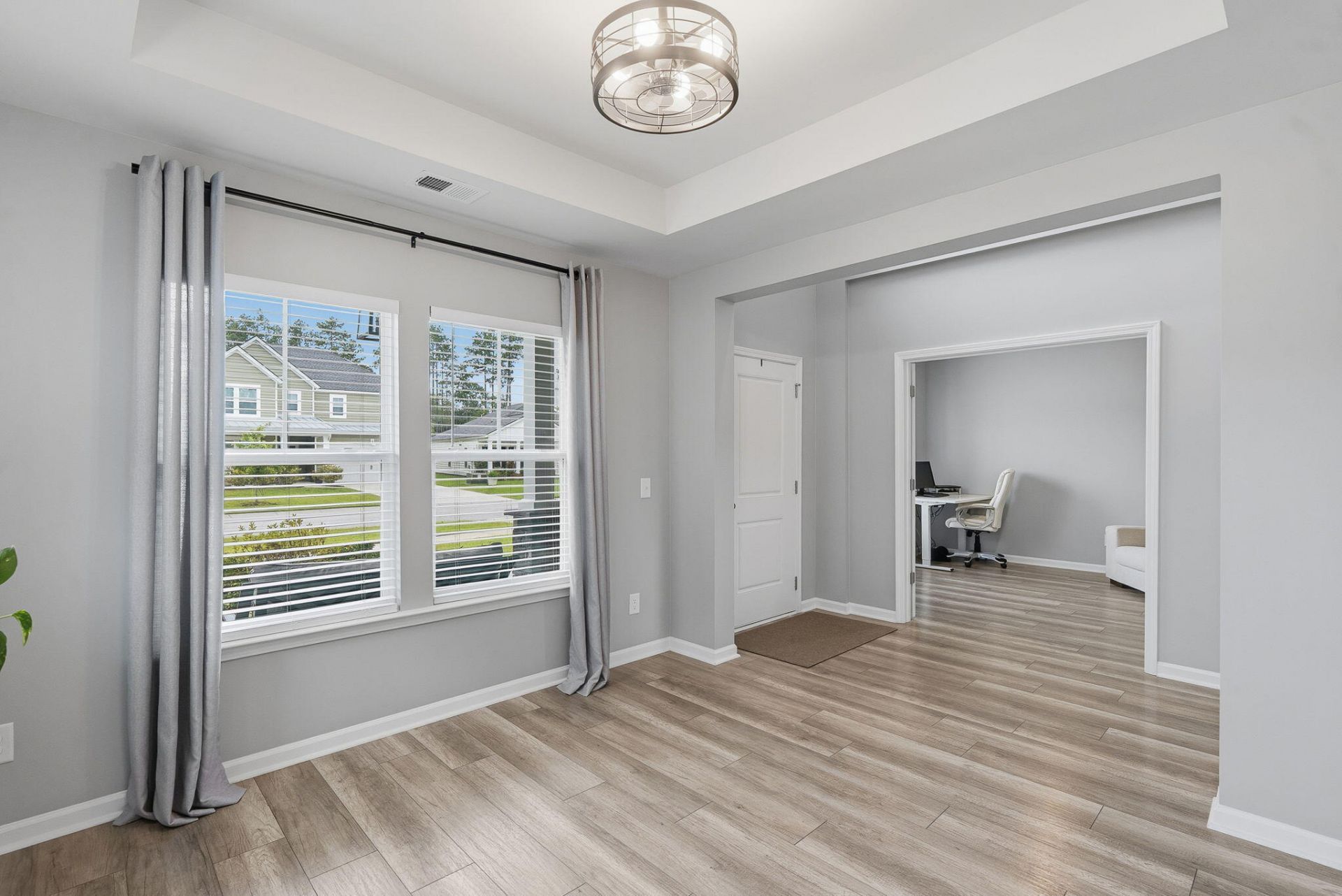 499 Richfield Way Photo 15