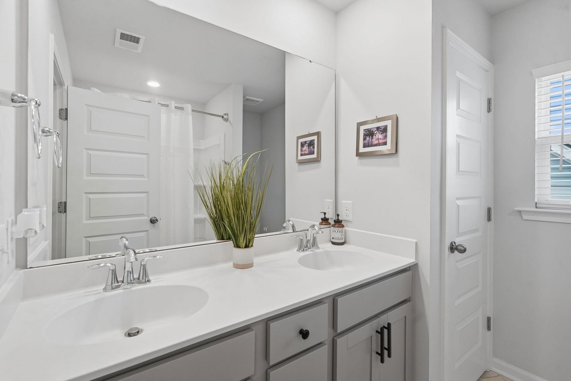 499 Richfield Way Photo 34