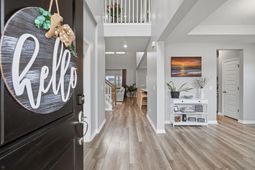 499 Richfield Way photo 4