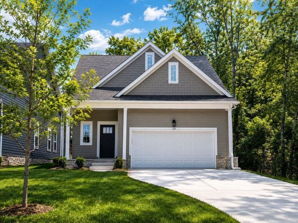 329 Seneca Dr , Nashville, TN 37214