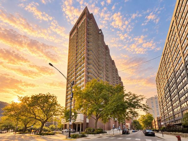 4170 N Marine Drive, Unit 16H, Chicago, IL 60613