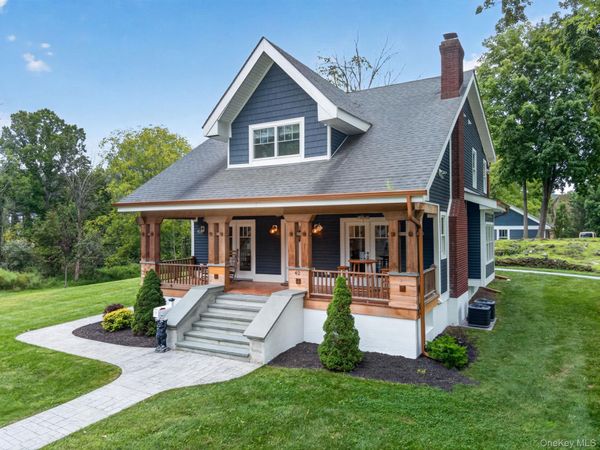 42 Colonial Avenue , Warwick, NY 10990
