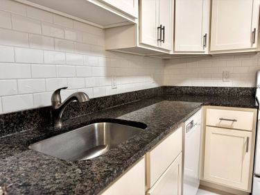 395 Revere Beach Pkwy, Unit 2C, Revere, MA 02151