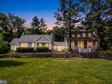 12004 RAVEN LANE, MARKHAM, VA 22643