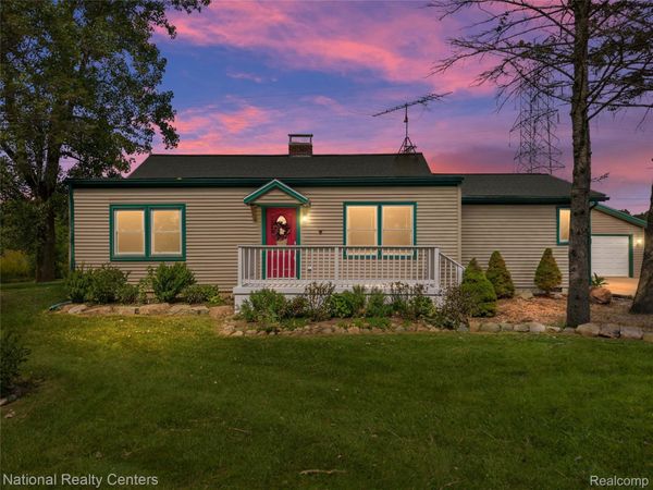 5301 Pontiac Trail Road, Northfield Township, Mi 48105