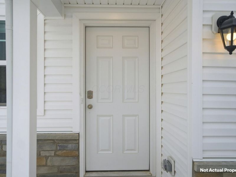 6416 Silver Canoe Way, Galloway, OH 43119 Photo 2