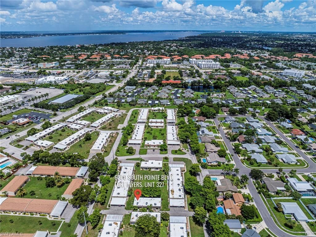 6300 S Pointe Blvd, Unit 327, Fort Myers, FL 33919 Photo
