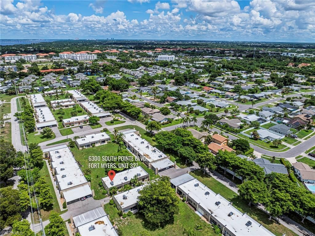 6300 S Pointe Blvd, Unit 327, Fort Myers, FL 33919 Photo