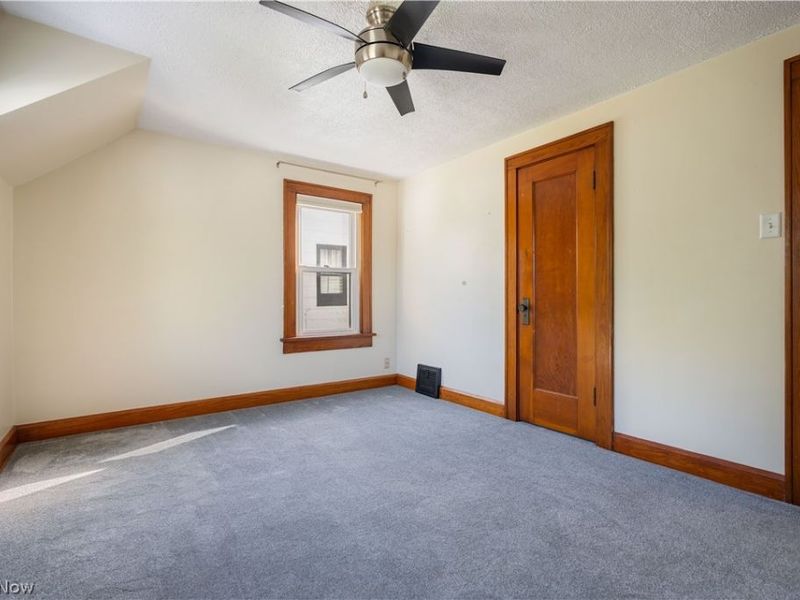 440 Wabash Avenue S, Brewster, OH 44613 Photo 28