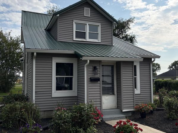 562 E Franklin Street, Berne, IN 46711
