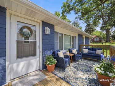 4710 sumner Street, Lincoln, NE 68506