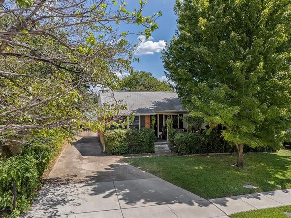 9432 Lenel, Dallas, TX 75220