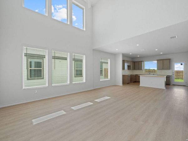 423 Salamander, San Marcos, TX 78666