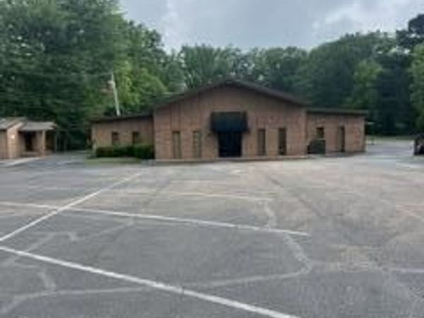 3823 S Siwell Road, Jackson, MS 39212