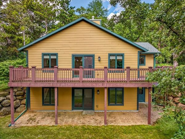 N4236 Old F Road, Rio, WI 53960