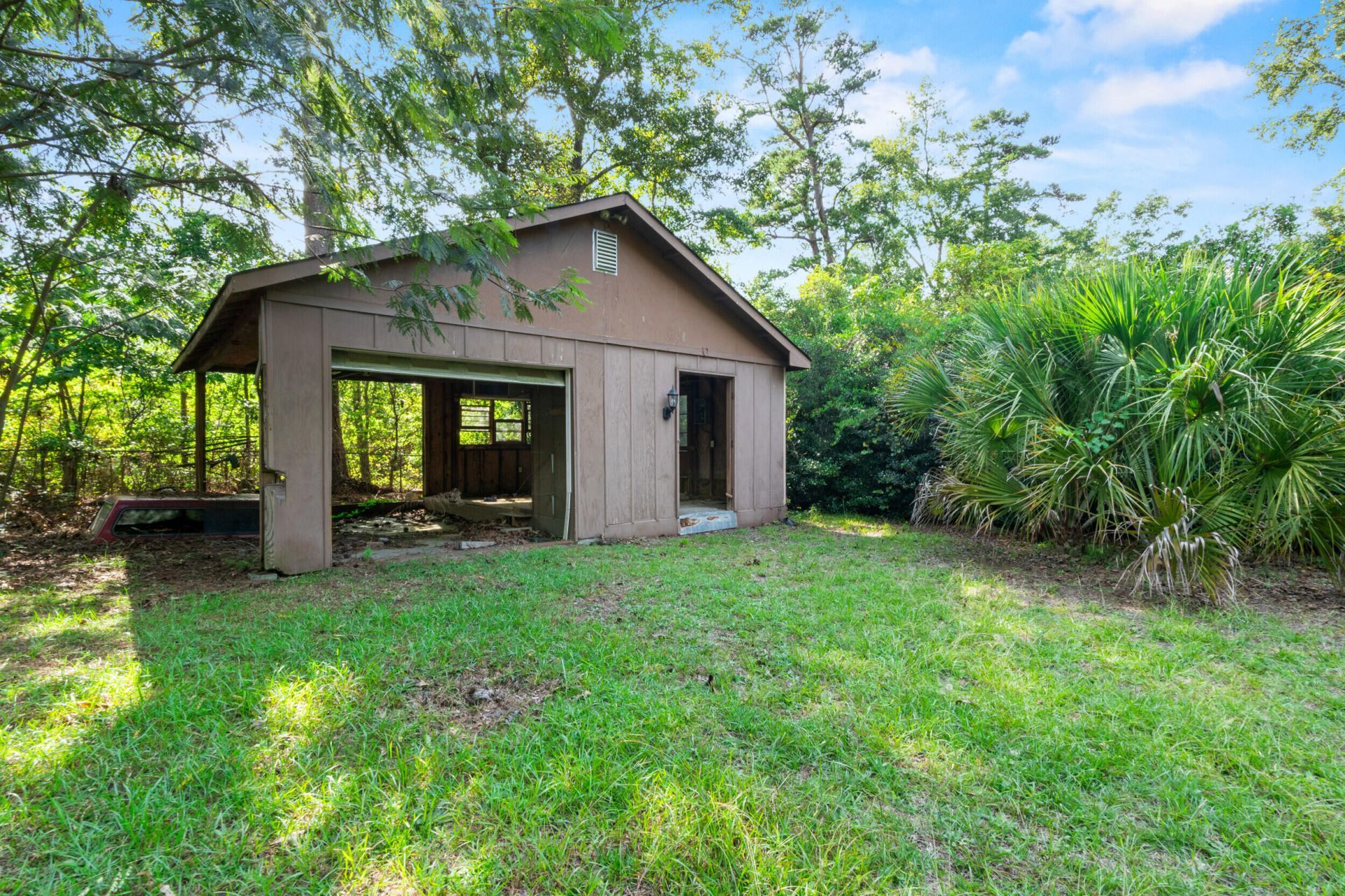 1425 Sifly Road Photo 41