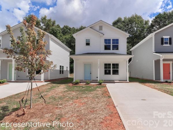 794 Hillard Street , Statesville, NC 28625