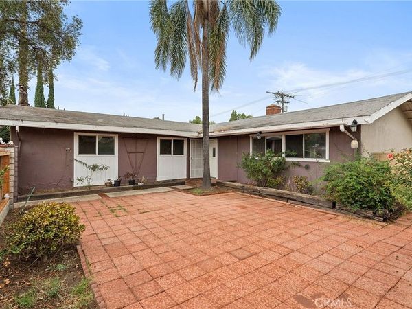 8233 Fallbrook, West Hills, CA 91304