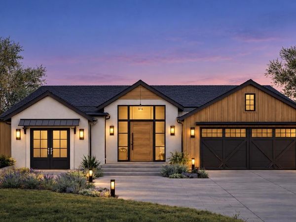 2552 Westminster Avenue, Costa Mesa, CA 92627