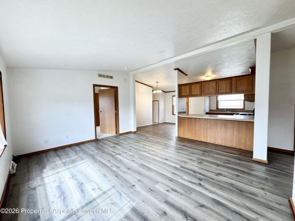 33 Silverton Place, Parachute, CO 81635