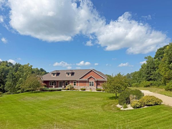 10776 43rd Street NW, Annandale, MN 55302