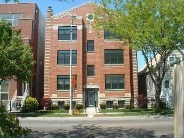 1940 W Diversey Parkway , Unit 3W, Chicago, IL 60657