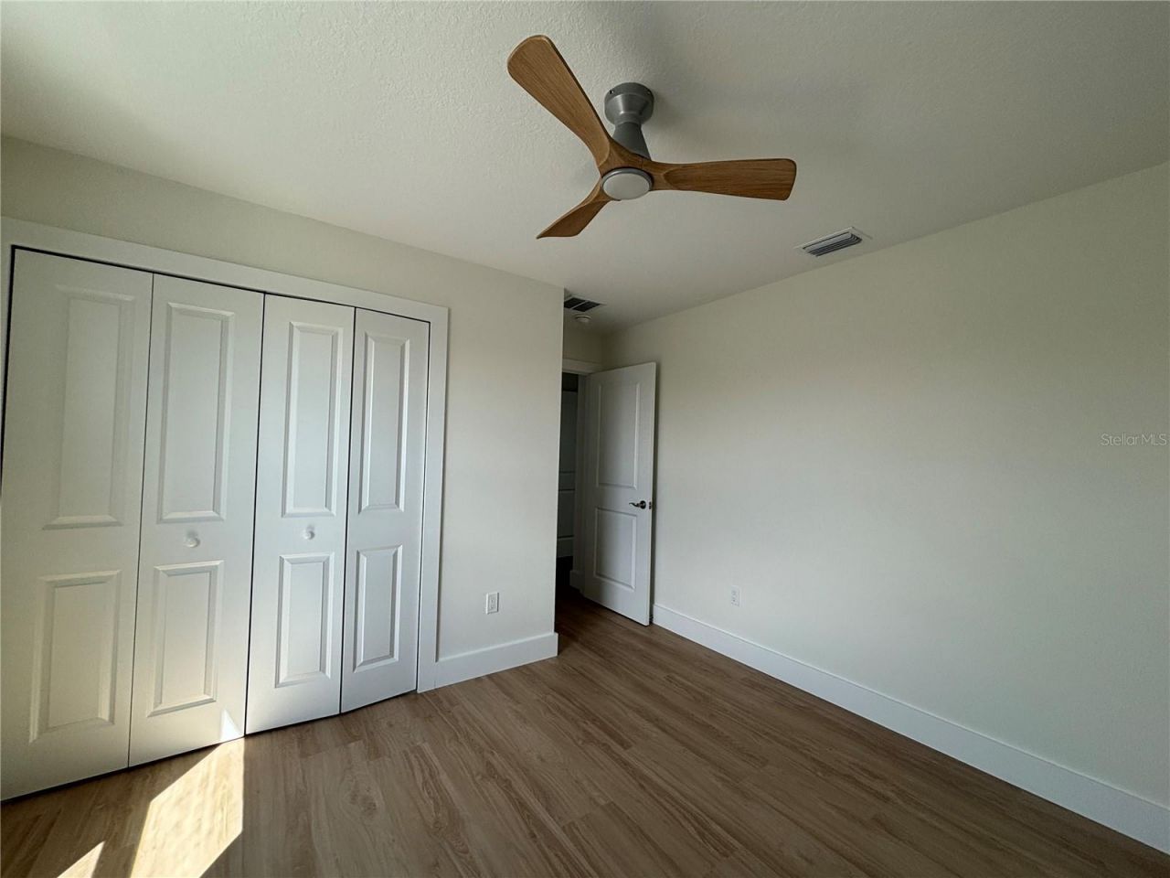 709 Gulf Boulevard, Indian Rocks Beach, FL 33785 Photo