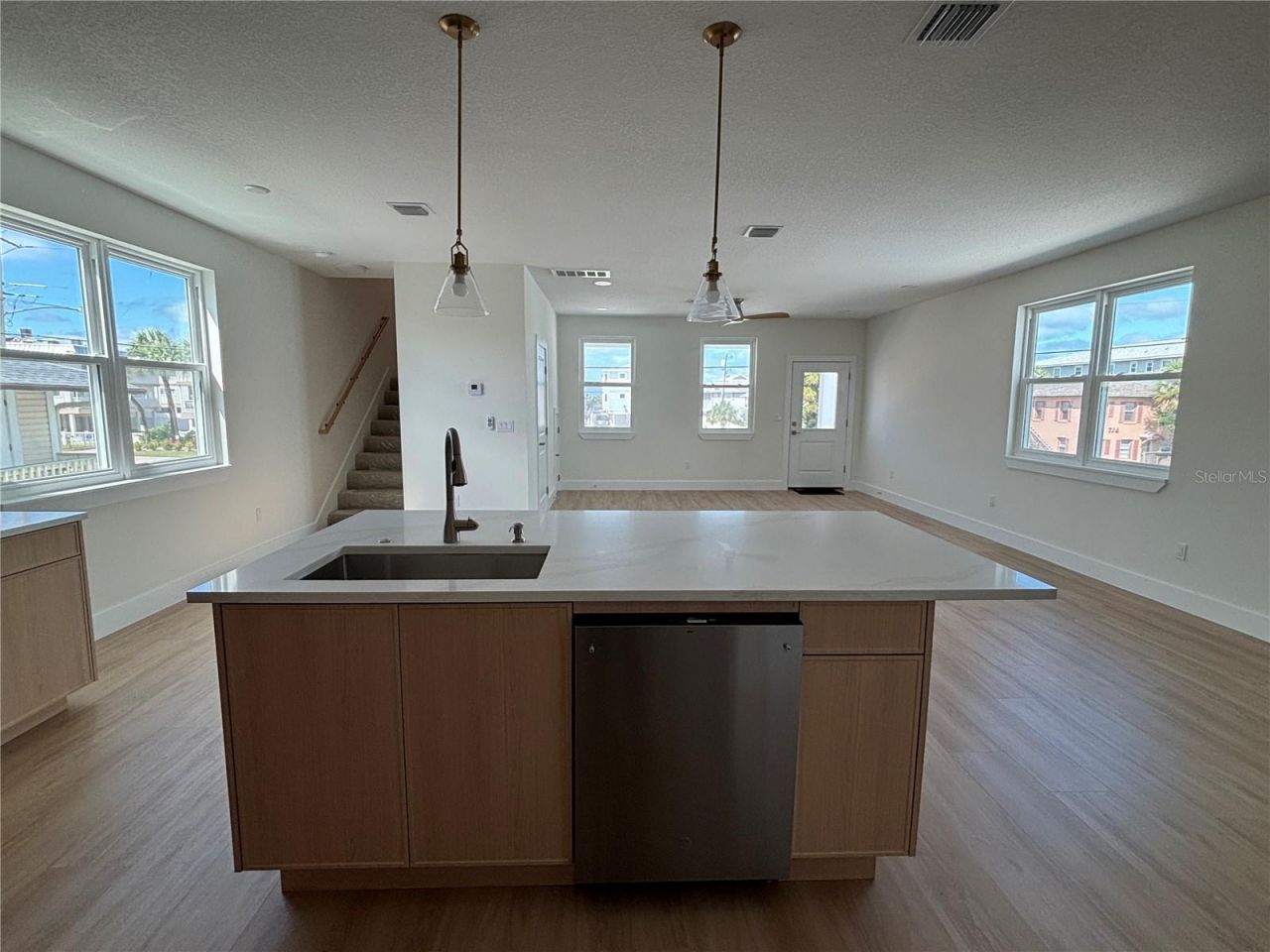 709 Gulf Boulevard, Indian Rocks Beach, FL 33785 Photo