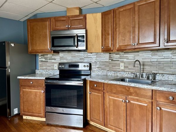 22 5th Avenue, Unit 2L, Taunton, MA 02780