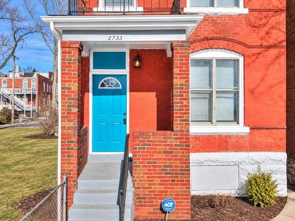 2733 Shenandoah Avenue , St Louis, MO 63104