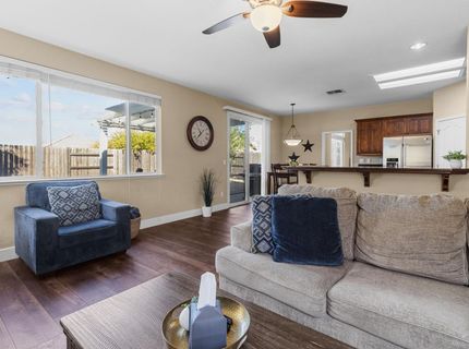723 Stewart St, Folsom, CA 95630 Photo