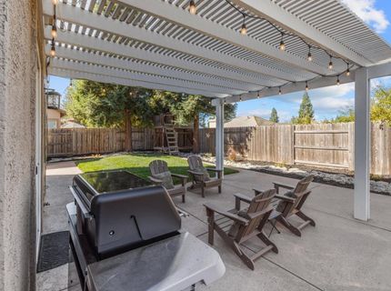 723 Stewart St, Folsom, CA 95630 Photo