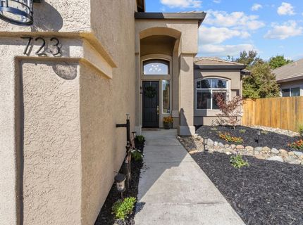 723 Stewart St, Folsom, CA 95630 Photo