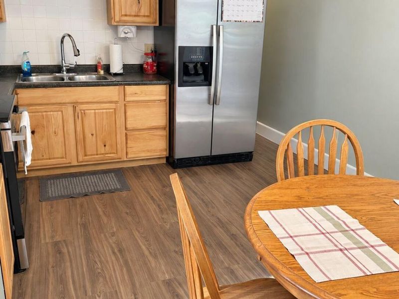 2403 New Castle Drive, Troy, OH 45373 Photo 5