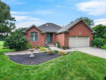 21901 Woodland Hills Circle, Eagle, NE 68347