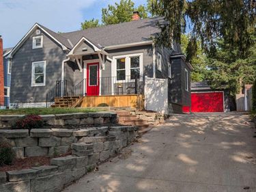 872 Elmwood Avenue, Lincoln, NE 68510