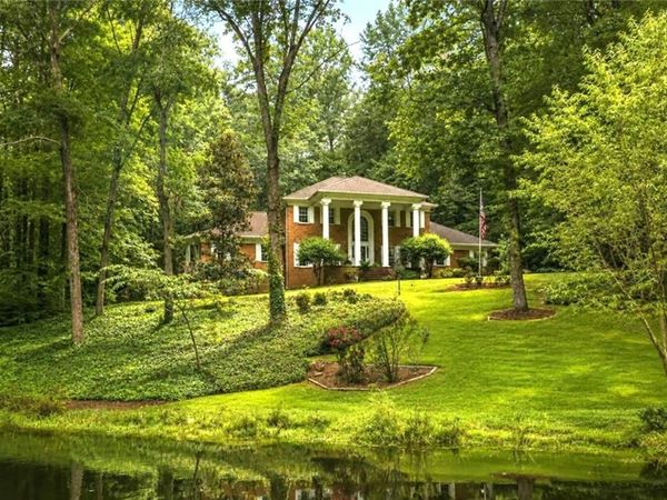 385 Hicks Farm Road NW, Acworth, GA 30102