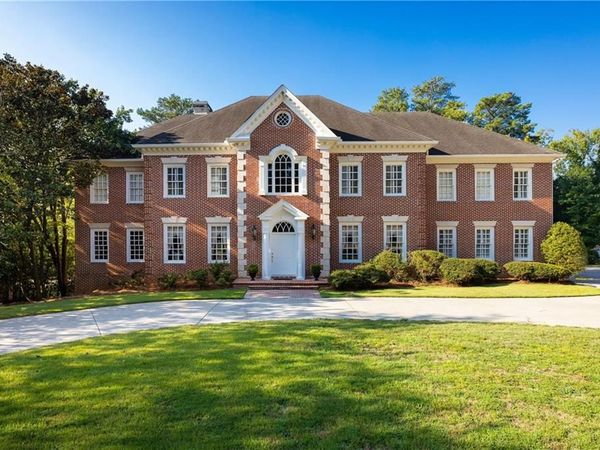1696 West Wesley Road NW, Atlanta, GA 30327