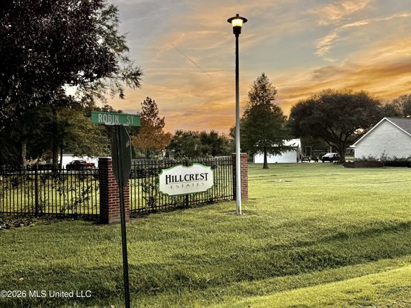 Robin Street, Vancleave, MS 39565