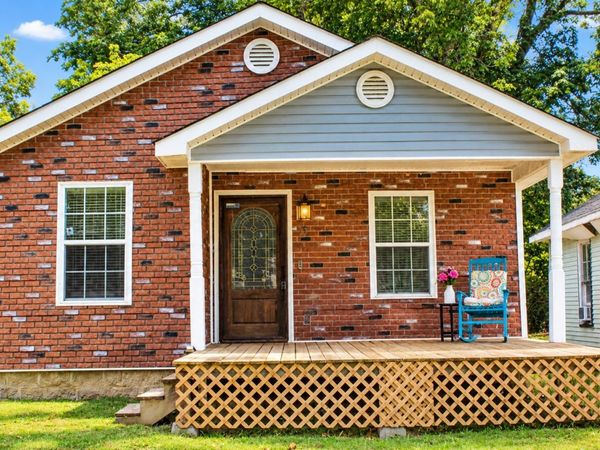 91 Holly St, Jackson, TN 38301