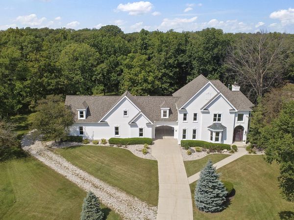 2027 Oak Forest Drive , Morris, IL 60450