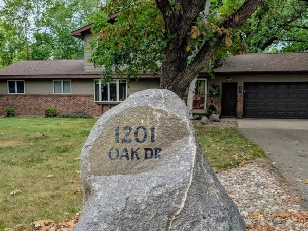 1201 Oak Drive, Montevideo, MN 56265
