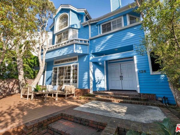 134 Roma Court, Marina Del Rey, CA 90292