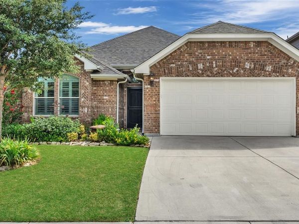 5920 Mackerel Drive , Fort Worth, TX 76179