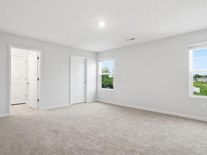 1382 Marinelli Drive E, Columbus, OH 43228 Photo 20