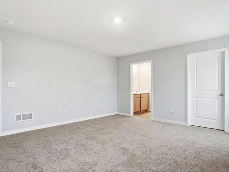 1382 Marinelli Drive E, Columbus, OH 43228 Photo 23