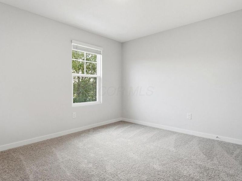 1382 Marinelli Drive E, Columbus, OH 43228 Photo 27